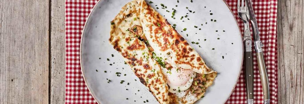 Mushroom-and-Chive-Fried-Egg-Pancakes-e1604074297881-1024x353