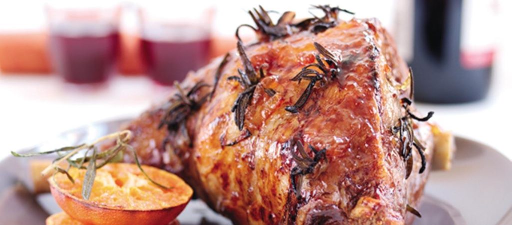 roastLegOfLambWithOrangesAndRosemary-1024x450