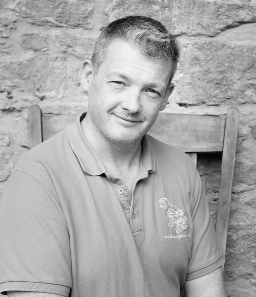 Touts_SausageShed_Ivan-883x1024